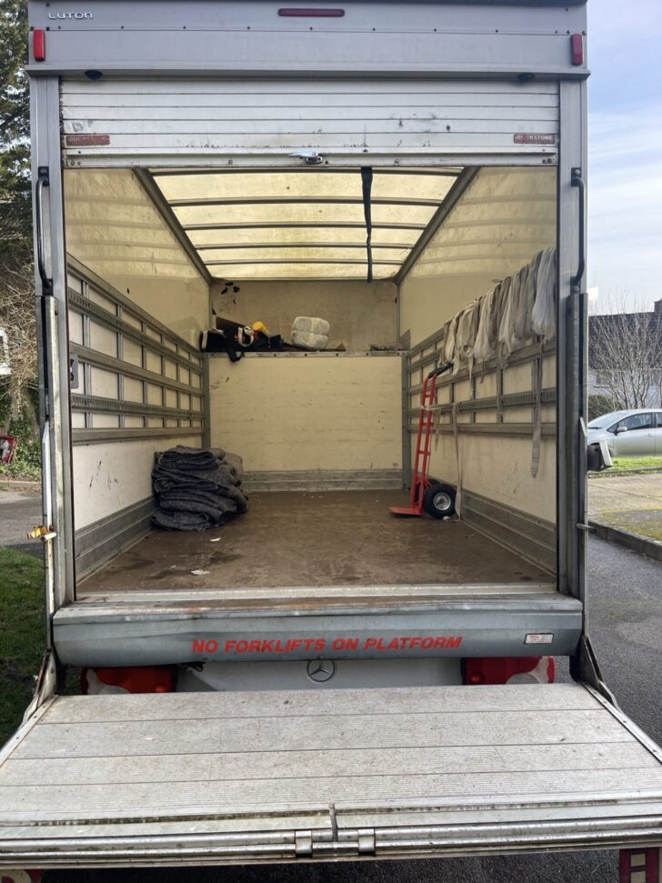 Luton Van